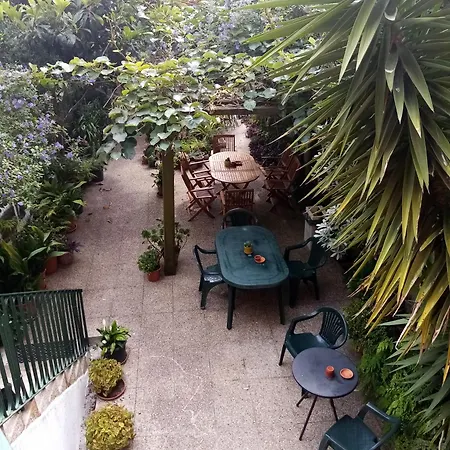 Metro Casa Musica And Appartement Oporto