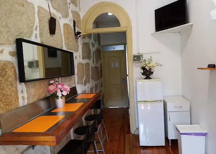 Metro Casa Musica And *