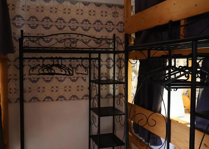 Metro Casa Musica And * 포르투