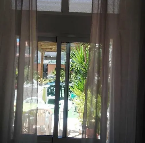 Metro Casa Musica And * Porto