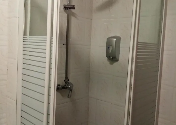 Metro Casa Musica And *