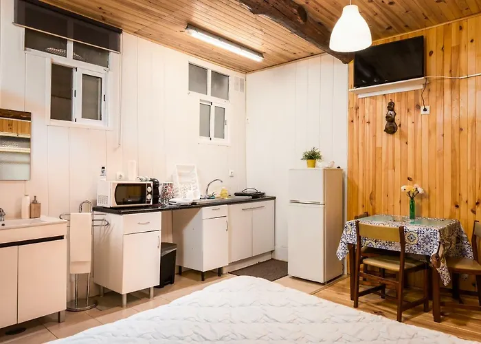 Metro Casa Musica And